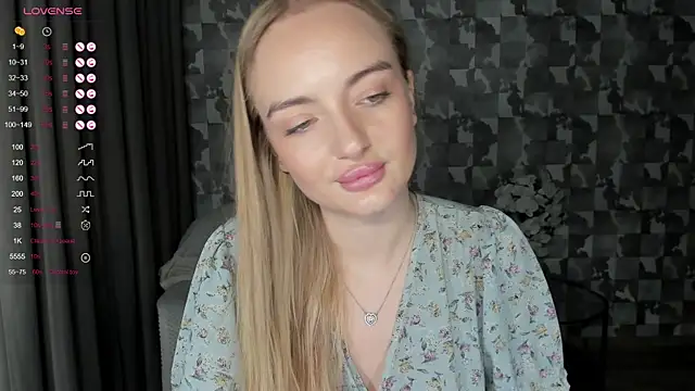 A delina online show from 11.24.25