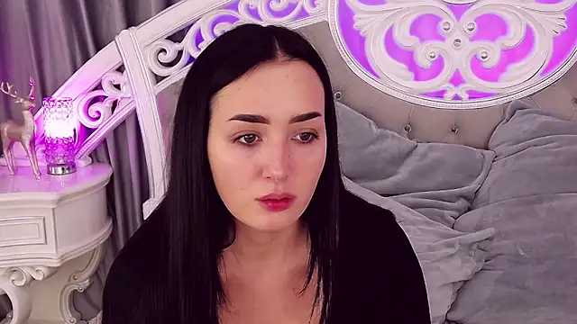 KimKhallifa online show from 01.26.25