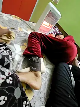 Snapshot of insta_hotpair chatting on 12.25.24 insta hotpair online show from 12.25.24