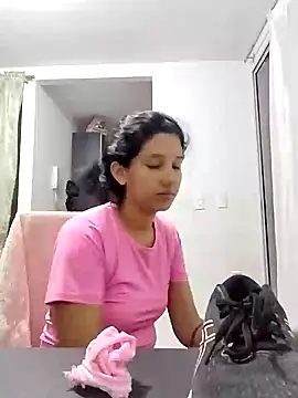 Snapshot of emmariders2 chatting on 01.21.25 emmariders2 online show from 01.21.25