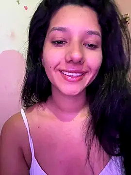 Snapshot of emmariders2 chatting on 11.13.25 emmariders2 online show from 11.13.25