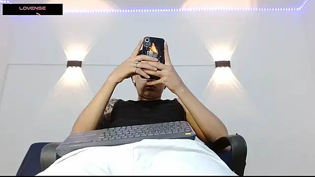 Br4ndxpimm online show from 10.26.25