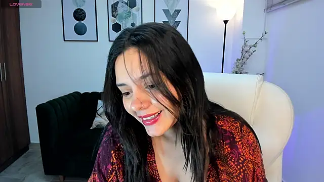 Snapshot of amelia_cherry chatting on 01.21.25 amelia cherry online show from 01.21.25