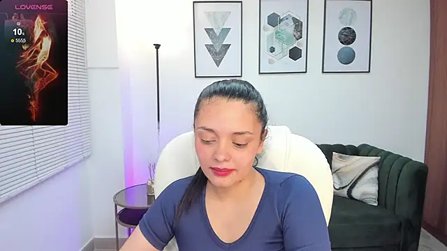 Snapshot of amelia_cherry chatting on 02.06.25 amelia cherry online show from 02.06.25