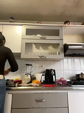 Snapshot of amelia_cherry chatting on 09.17.25 amelia cherry online show from 09.17.25