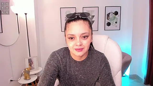 Snapshot of amelia_cherry chatting on 09.21.25 amelia cherry online show from 09.21.25