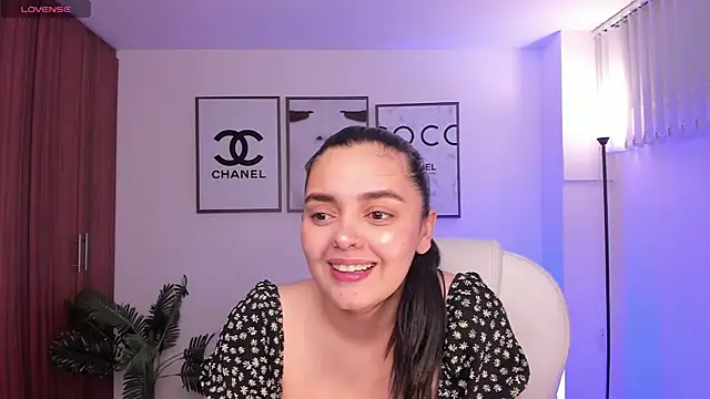 Snapshot of amelia_cherry chatting on 09.27.25 amelia cherry online show from 09.27.25