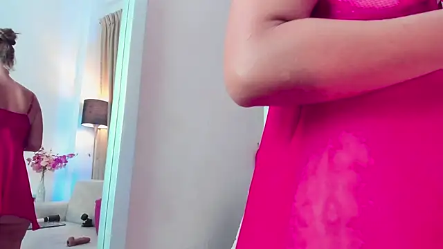 EloiseQuinn online show from 02.15.25