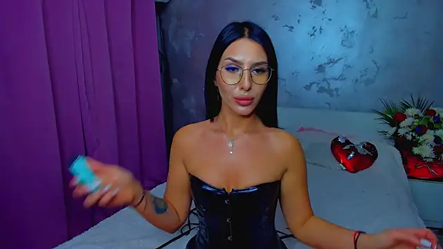 Snapshot of LexyBrianna chatting on 11.14.25 LexyBrianna online show from 11.14.25