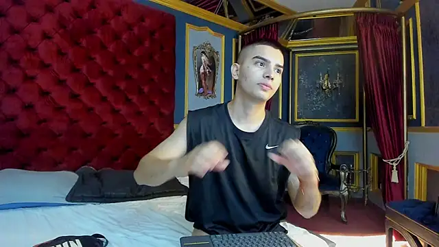 MarcoVitto online show from 01.23.25