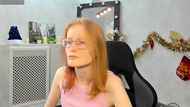 ElizabethHarpper online show from 01.18.25