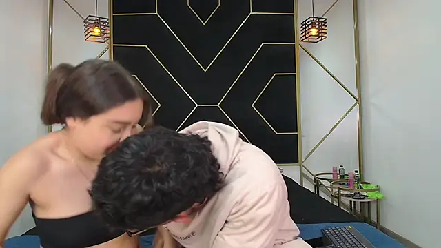 Snapshot of RyanPricee chatting on 10.11.25 RyanPricee online show from 10.11.25