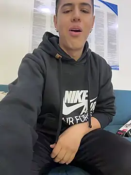 Snapshot of Angel_Khouri chatting on 02.21.26 Angel Khouri online show from 02.21.26