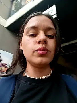 Danni shy online show from 02.25.25