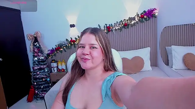 Snapshot of Annie_kurt_ chatting on 12.19.25 Annie kurt online show from 12.19.25