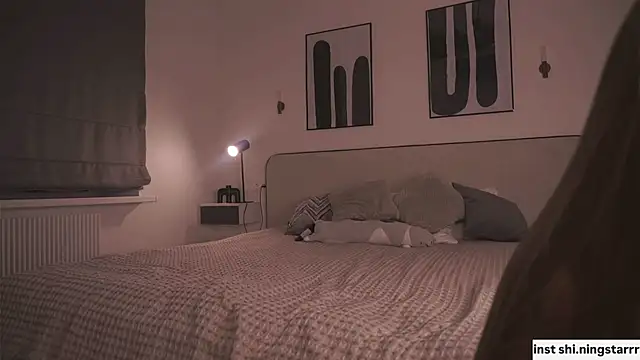 alittlestarrr online show from 01.12.25