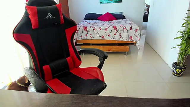 Adam Valenciia online show from 10.24.25