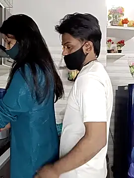 Snapshot of Best-Couple chatting on 03.12.25 Best-Couple online show from 03.12.25