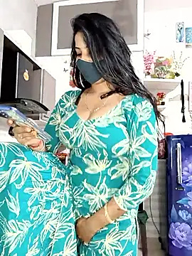 Snapshot of Best-Couple chatting on 10.03.25 Best-Couple online show from 10.03.25