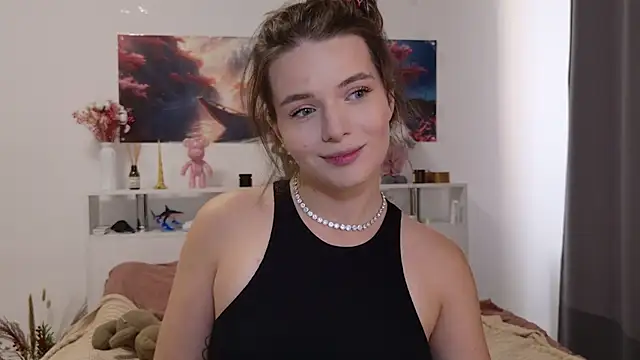 Snapshot of Nellie_Medina chatting on 10.18.25 Nellie Medina online show from 10.18.25