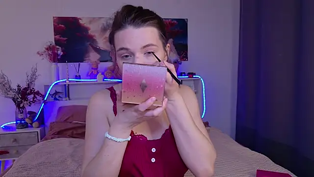 Snapshot of Nellie_Medina chatting on 02.17.26 Nellie Medina online show from 02.17.26