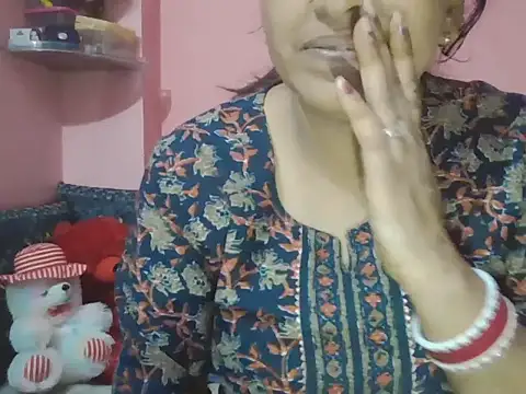 Hot-shanvi online show from 10.18.25