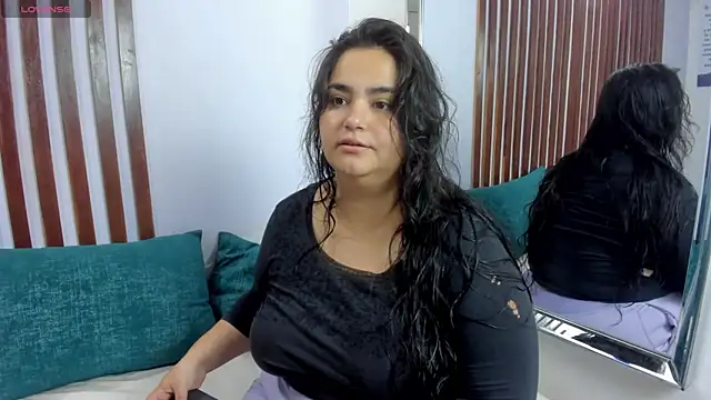 KRYSSTARITTER4 online show from 02.17.25