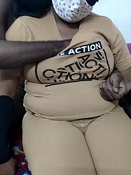 Snapshot of Rathi22 chatting on 02.11.25 Rathi22 online show from 02.11.25