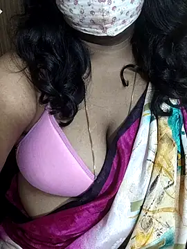 Snapshot of Rathi22 chatting on 11.08.25 Rathi22 online show from 11.08.25