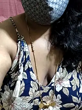 Snapshot of Rathi22 chatting on 11.10.25 Rathi22 online show from 11.10.25