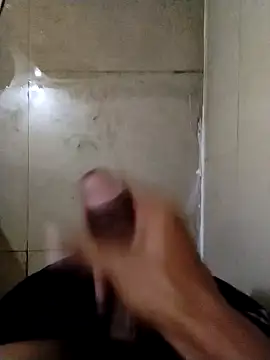 Snapshot of Kingxey chatting on 01.28.25 Kingxey online show from 01.28.25