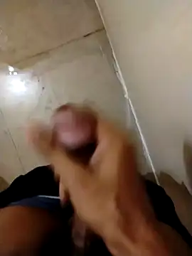 Snapshot of Kingxey chatting on 01.31.25 Kingxey online show from 01.31.25