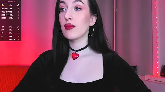 Miss Alice   online show from 01.25.25