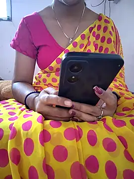 lovelygirl4567 online show from 04.16.26