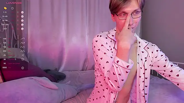 Adrian Di online show from 02.04.25