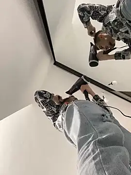 Demonpull69 online show from 03.12.25