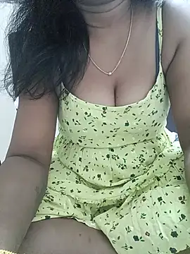 Snapshot of Tamil_Vishalini chatting on 06.17.26 Tamil Vishalini online show from 06.17.26