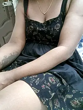 Snapshot of Tamil_Vishalini chatting on 06.20.26 Tamil Vishalini online show from 06.20.26