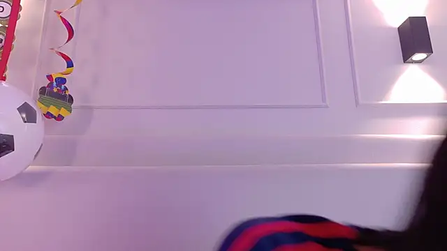 NaomiKlarc online show from 06.18.26