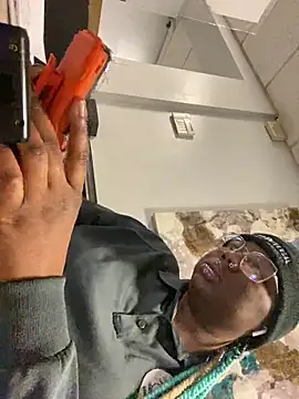 DamnBubbles online show from 01.19.25