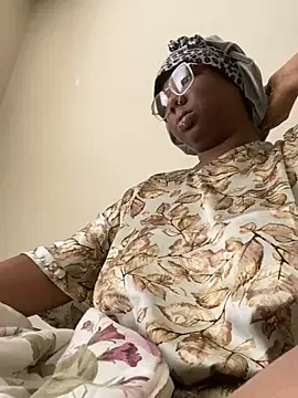 DamnBubbles online show from 03.19.25