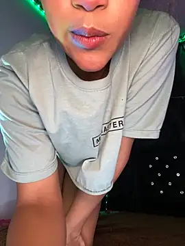 bronwgirl69 online show from 11.23.25