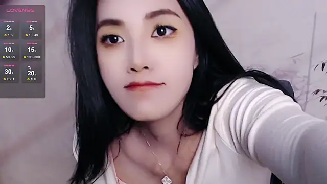 Snapshot of xiaotiantian-76 chatting on 02.17.25 xiaotiantian-76 online show from 02.17.25