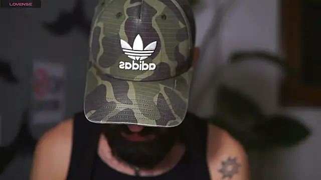 HairyRobxxx online show from 11.06.25