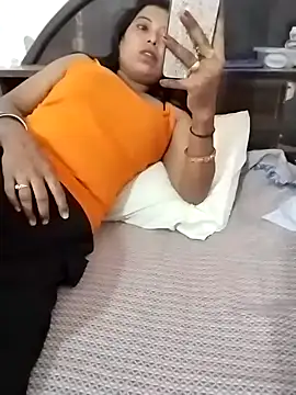 Rinku-Rani online show from 10.15.25