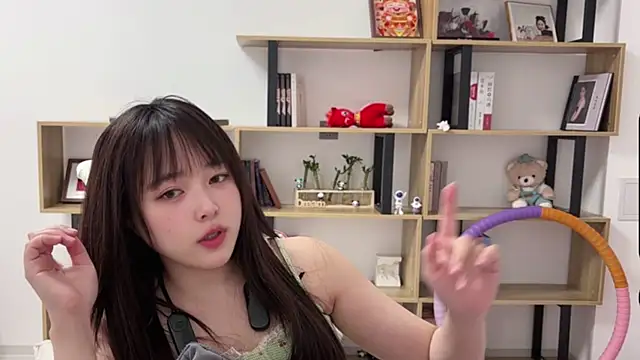 Chenjing0 online show from 03.17.26