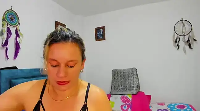 sofi saliva2511 online show from 03.06.25