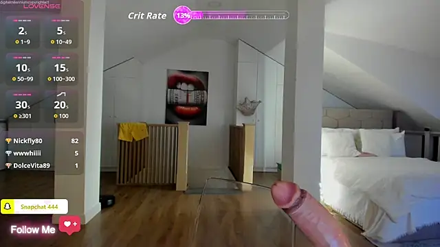 Yourhotqueeen online show from 04.21.26