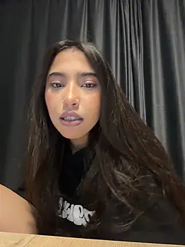 Snapshot of miaceleste chatting on 11.16.25 miaceleste online show from 11.16.25