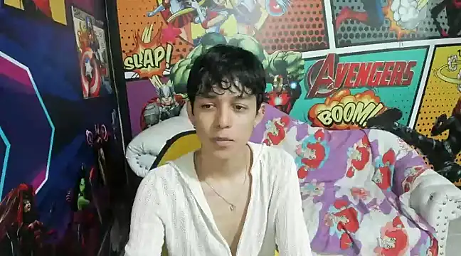 Snapshot of jisuscat chatting on 01.04.25 jisuscat online show from 01.04.25